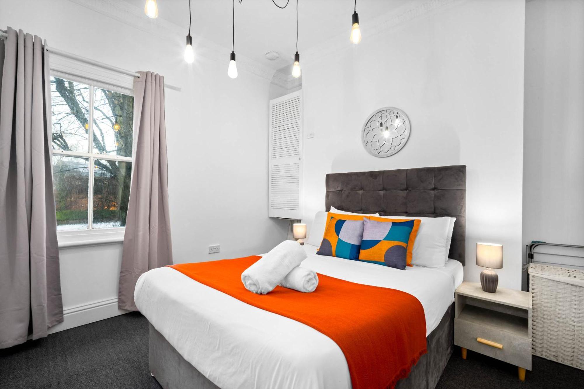 Luxury Apartment - Wolverhampton - Netflix - Smart Tv - Fast Wifi - 7Apc Kültér fotó