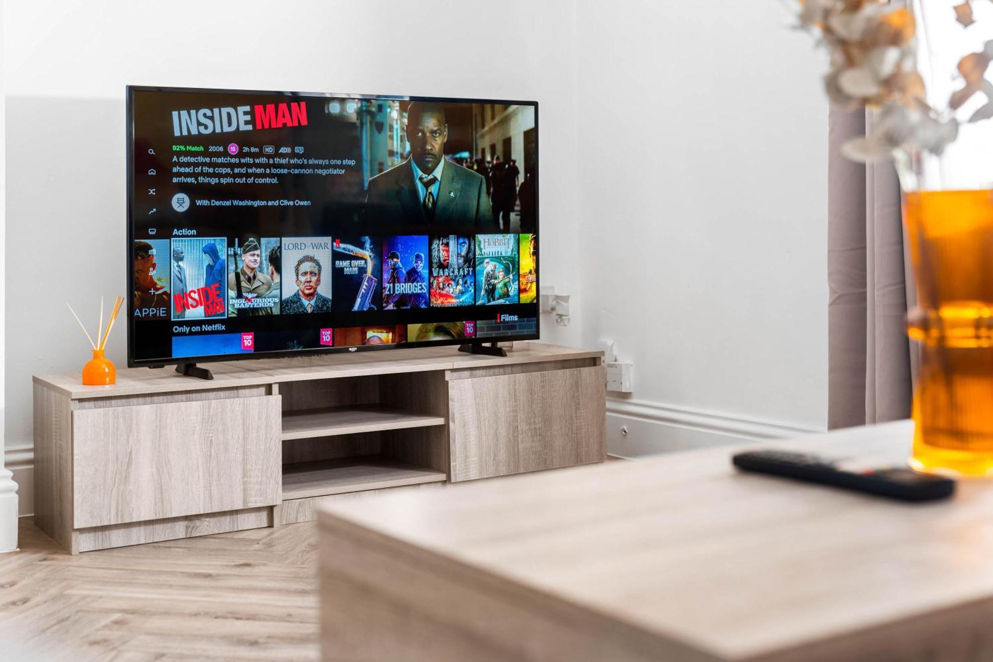 Luxury Apartment - Wolverhampton - Netflix - Smart Tv - Fast Wifi - 7Apc Kültér fotó