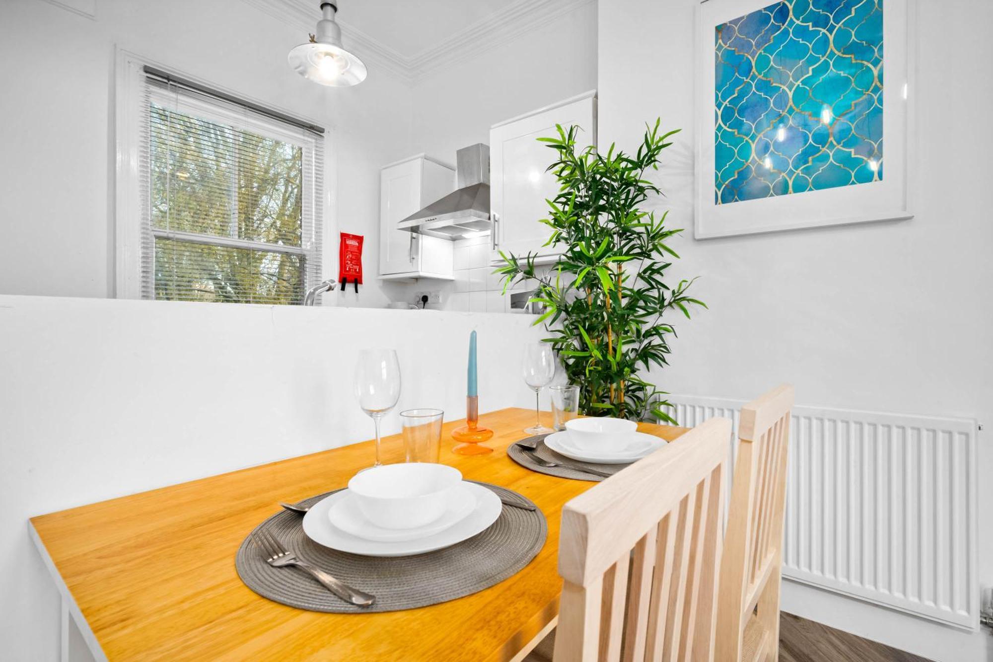 Luxury Apartment - Wolverhampton - Netflix - Smart Tv - Fast Wifi - 7Apc Kültér fotó