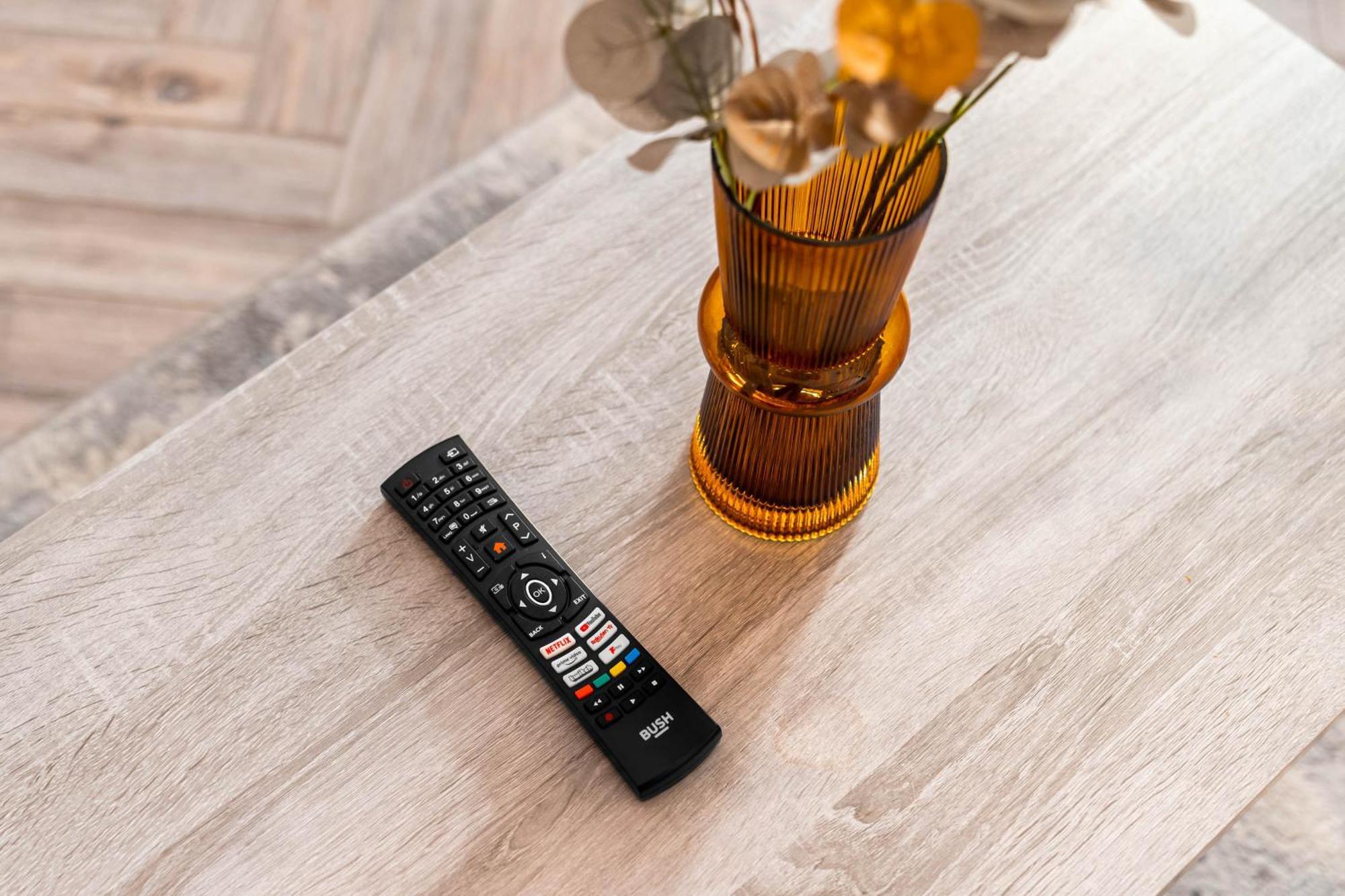 Luxury Apartment - Wolverhampton - Netflix - Smart Tv - Fast Wifi - 7Apc Kültér fotó